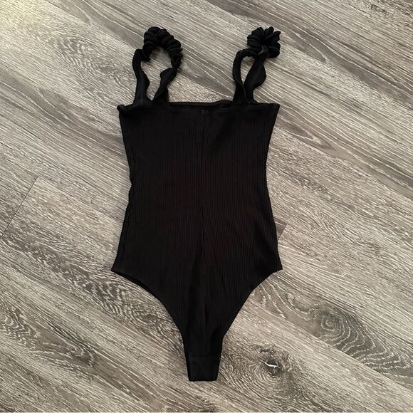 Reformation Hampton Ruffle Bodysuit - Picture 5 of 6